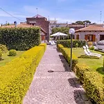 Emerald Villa *