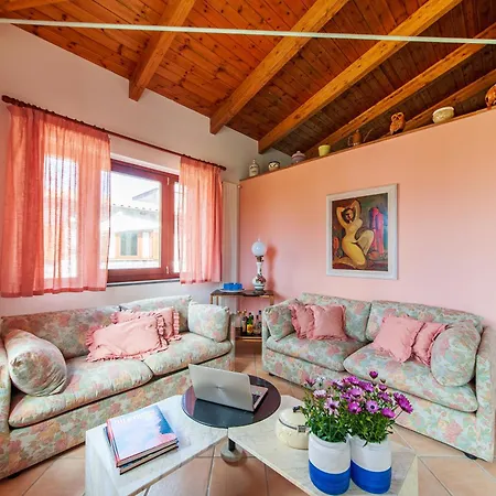 Villa Emerald