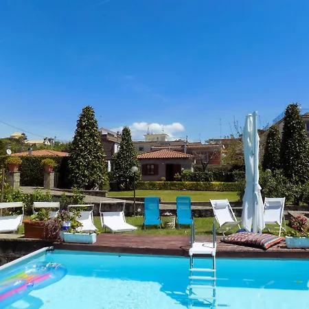Villa Emerald