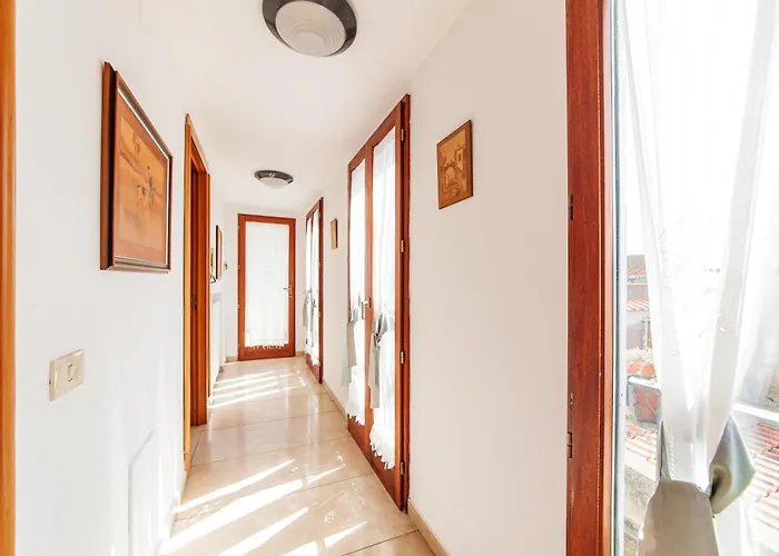 Emerald Massa Lubrense