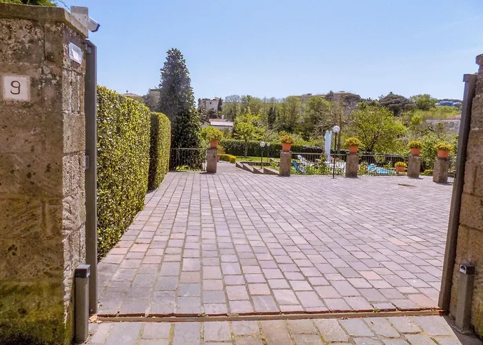 Emerald Vila Massa Lubrense