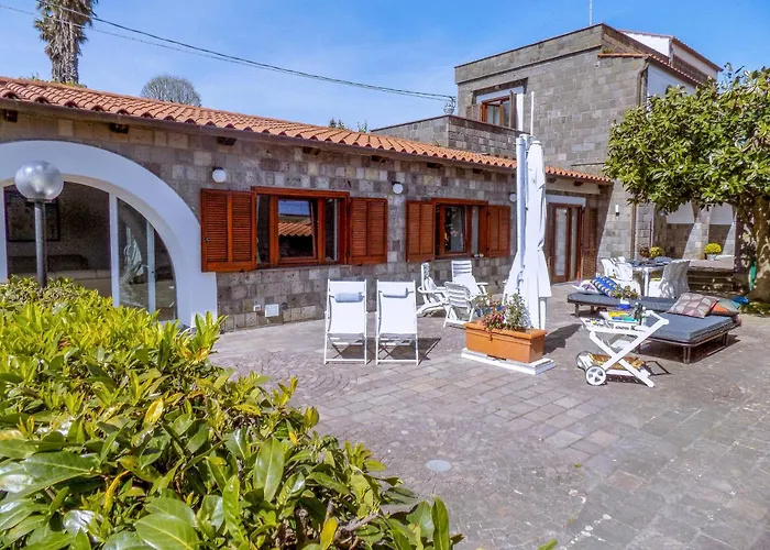 Emerald Massa Lubrense